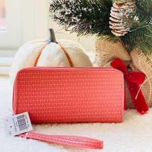 Coral wallet/wristlet